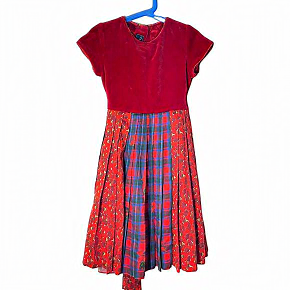 Oscar de la Renta Red Velvet and Plaid Panel Girls' Formal Dress